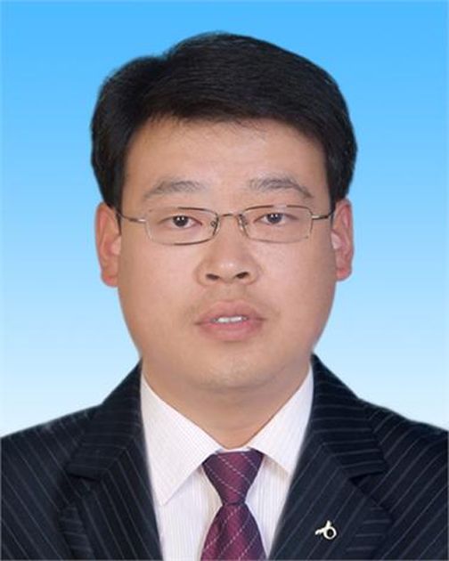 07 工委委员、副主任赵春涛 07 工委委员、副主任赵春涛