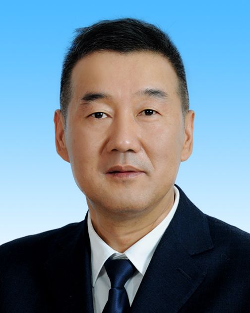 12 副镇长、亦庄地区办事处副主任赵强